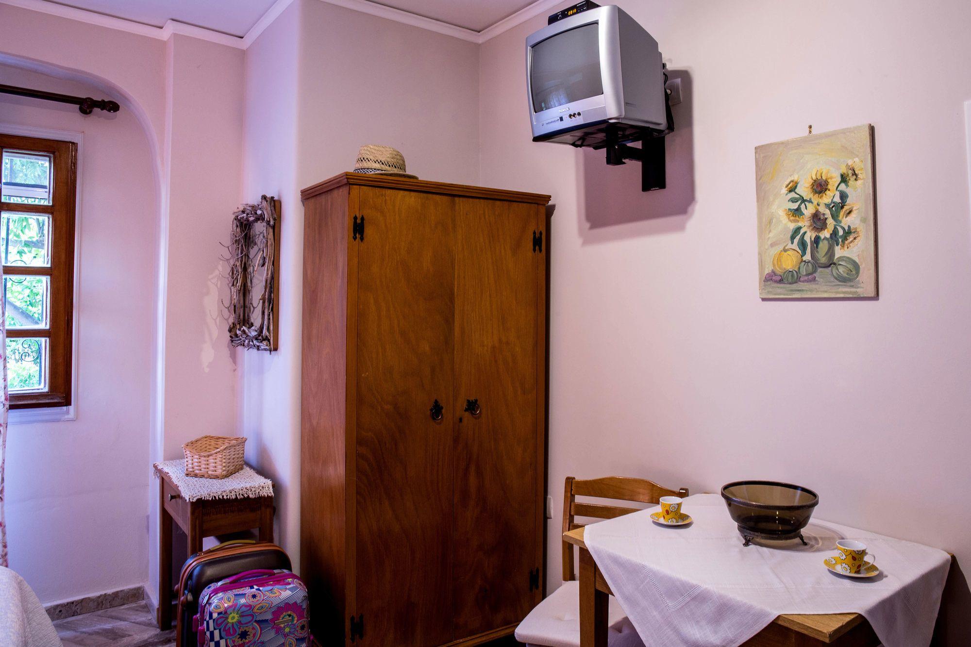 Oasis Apartments Tolo Ngoại thất bức ảnh