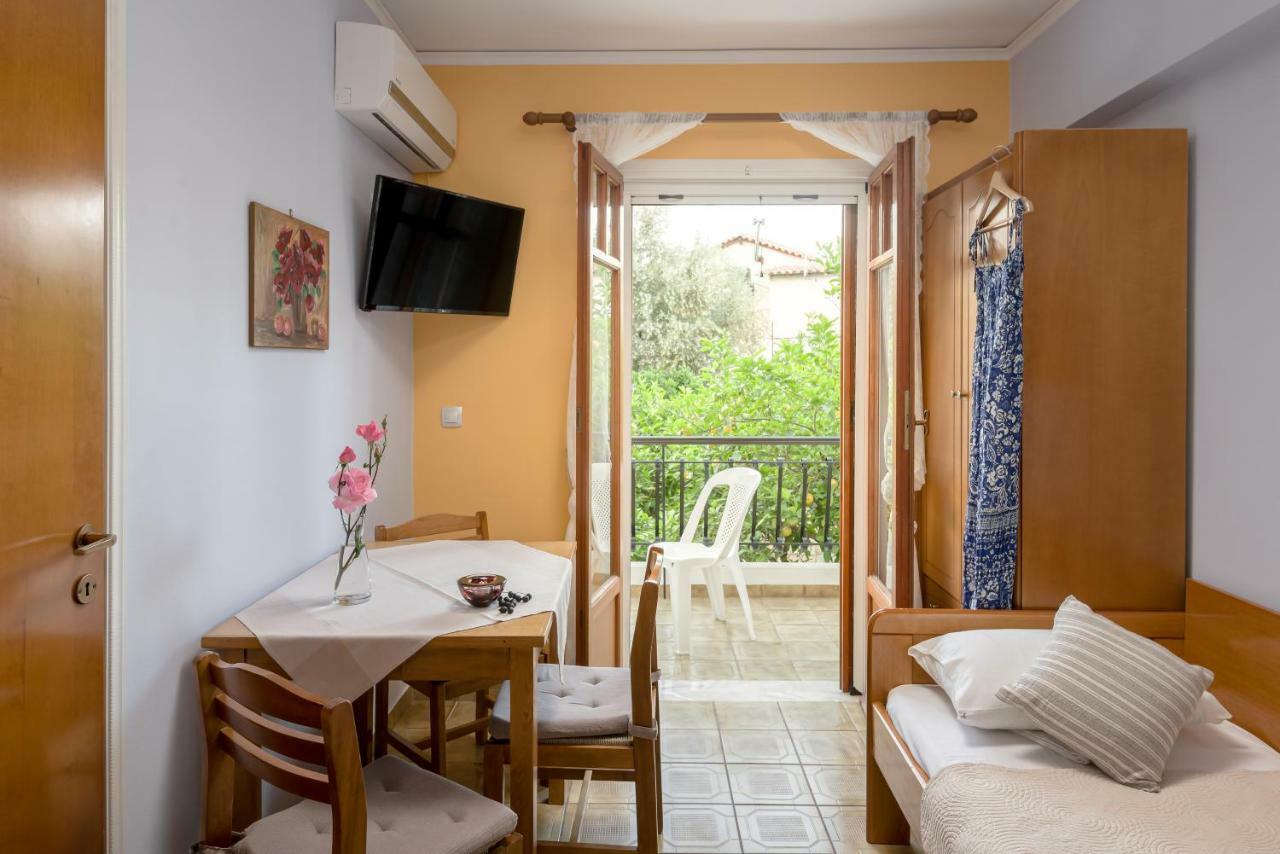 Oasis Apartments Tolo Ngoại thất bức ảnh