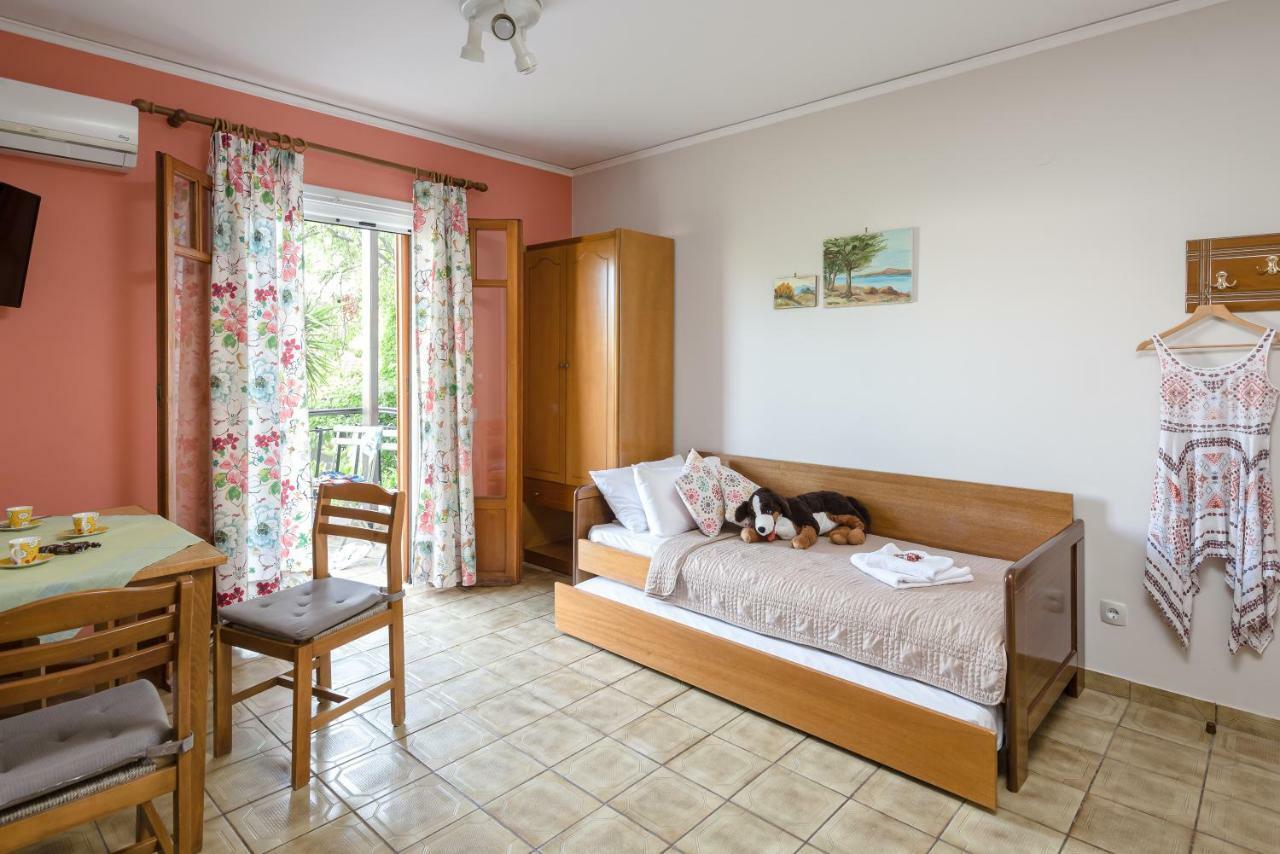 Oasis Apartments Tolo Ngoại thất bức ảnh